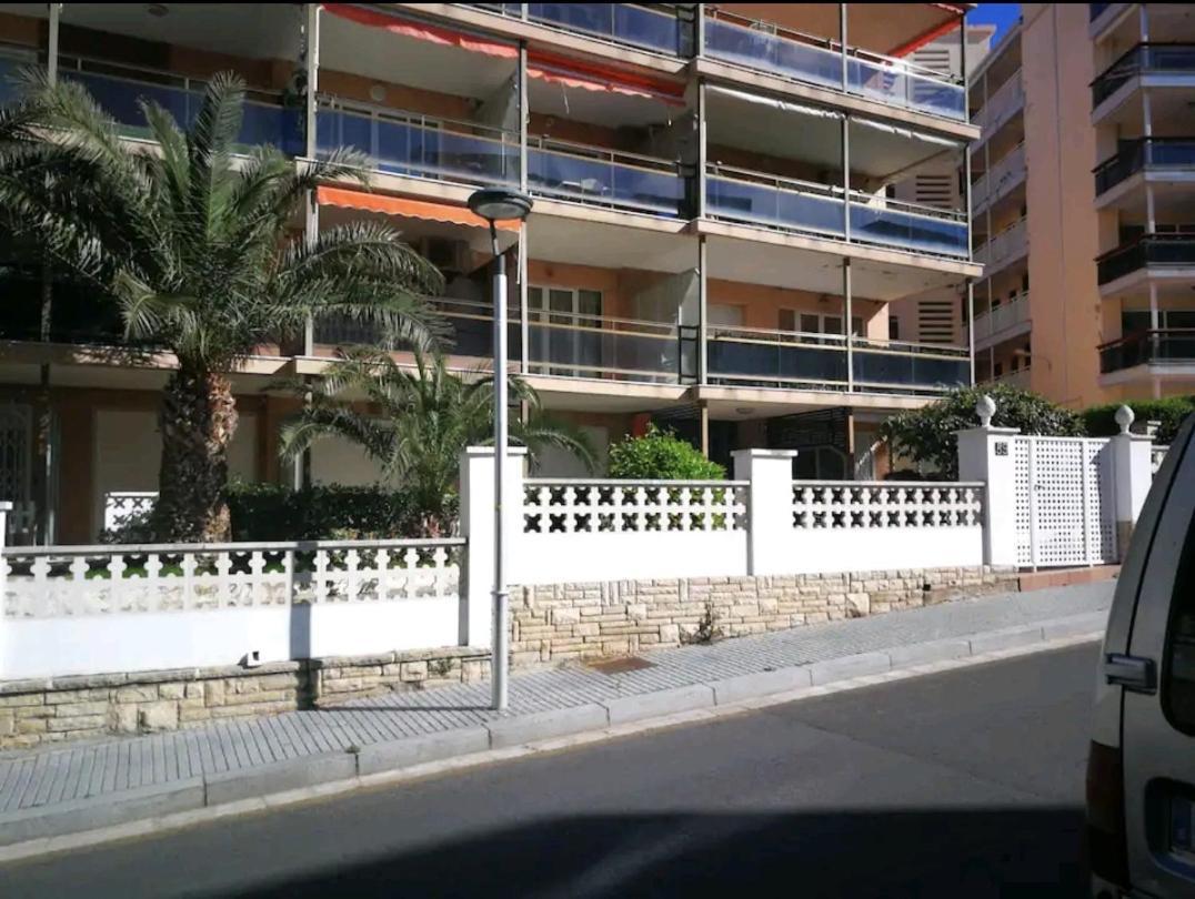 Apartamento Segunda Linea De La Playa Capellan Salou Bagian luar foto