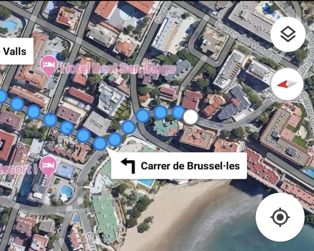 Apartamento Segunda Linea De La Playa Capellan Salou Bagian luar foto