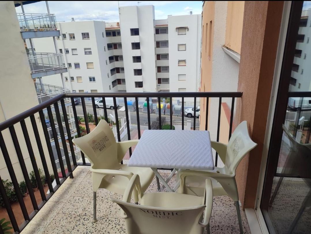 Apartamento Segunda Linea De La Playa Capellan Salou Ruang foto