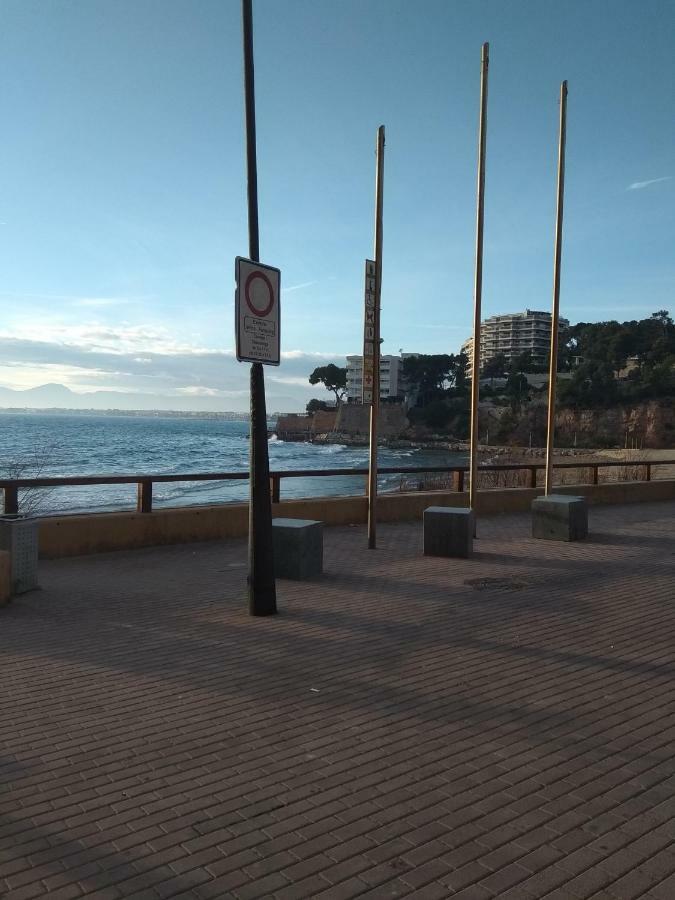 Apartamento Segunda Linea De La Playa Capellan Salou Bagian luar foto